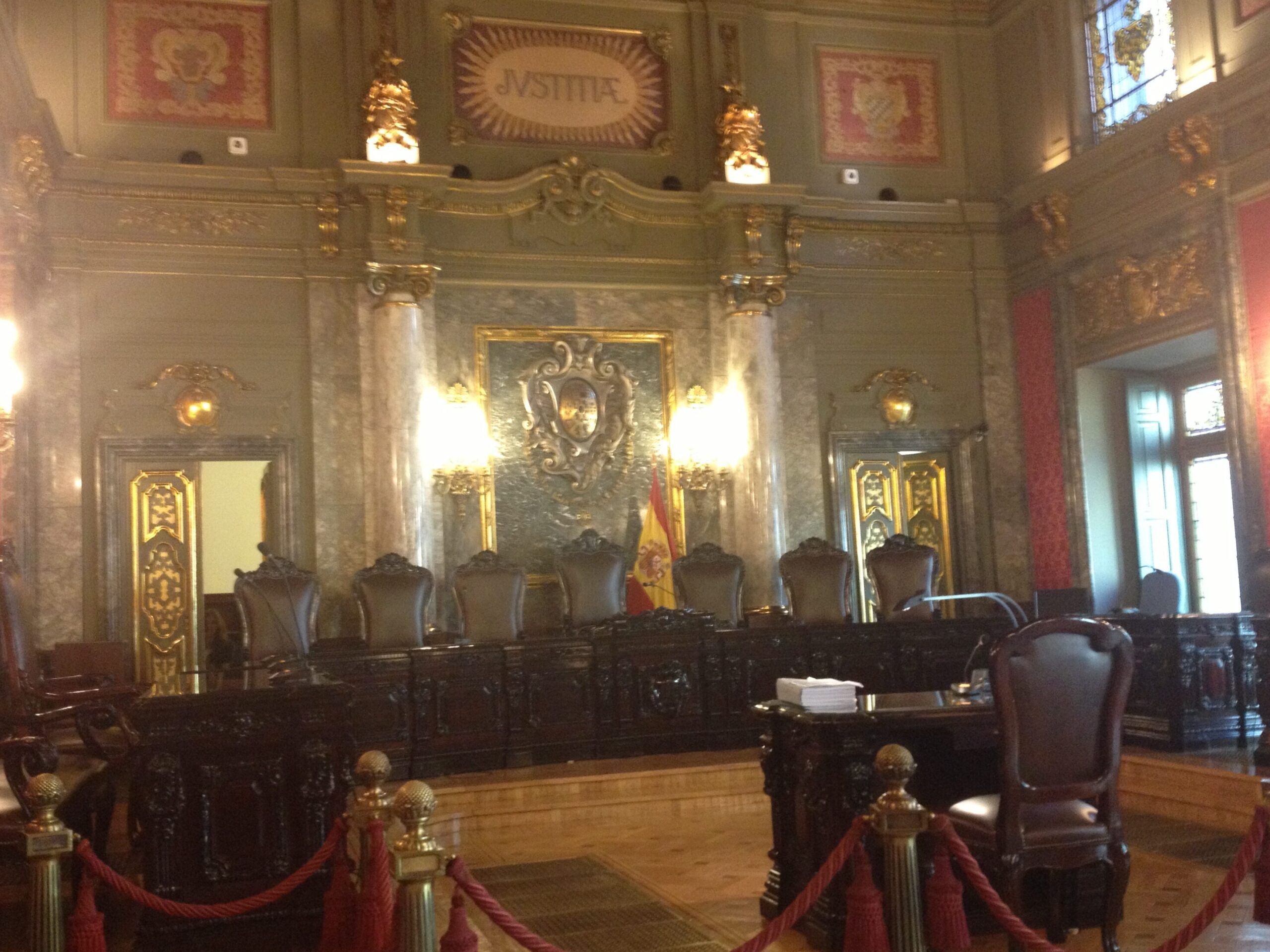 sala de un tribunal
